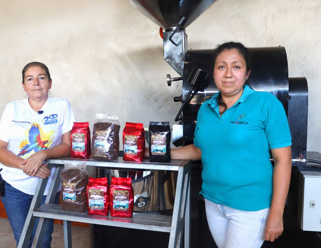 Two women coffee producers from Honduras