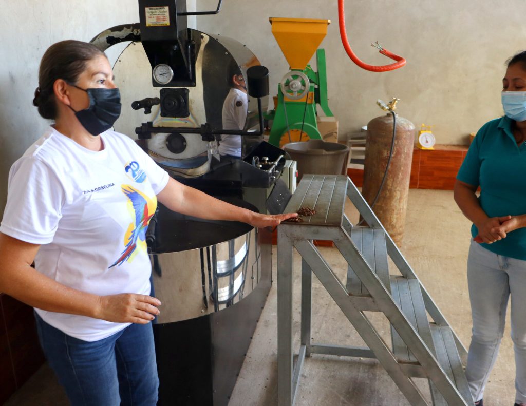 Two women coffee producers from Honduras
